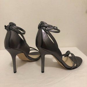 Elegant Sexy Smokey Silver Grey Sandals, Nine West, 4" Heel, Size 8